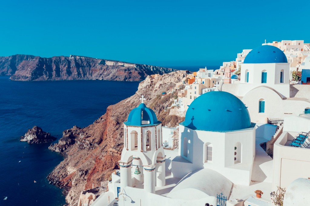 Fathuruveringe medhugai maguboolu Santorini Island bandhukohffi