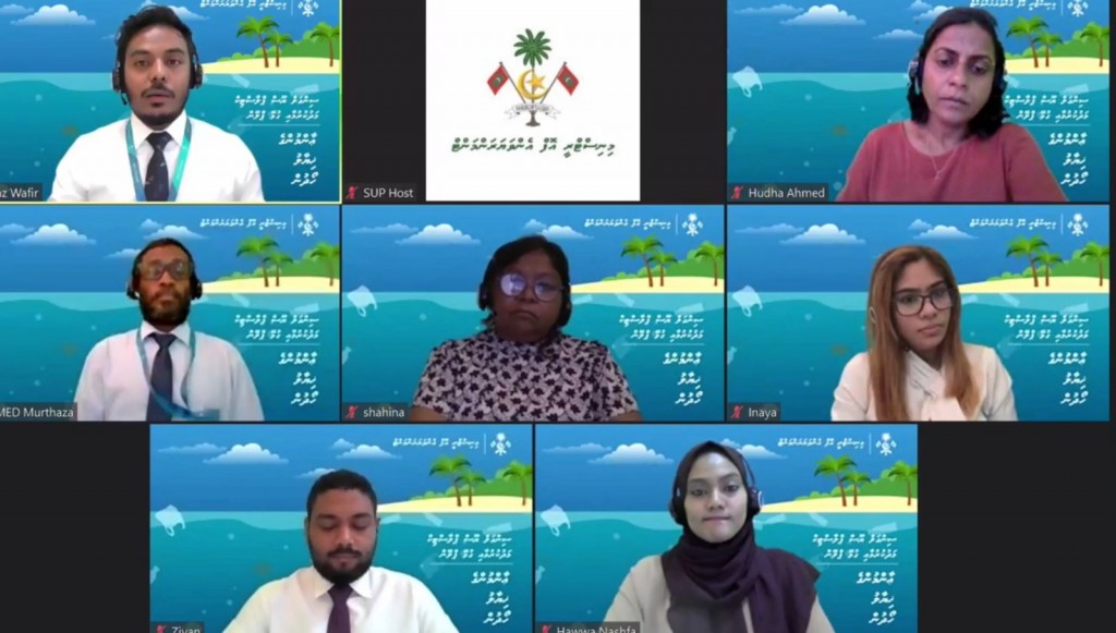 Raahjje genaun manaa  plastic ge list January 1 ge kurin Raees neruvvan jehey gothah Majlis inn faaskoffi