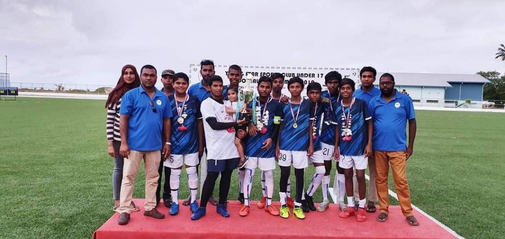 Dh. Meedhoo Young Star Sports Club ge 16 aharun dhashuge football mubaaraiyy mi aharuves baavvanee