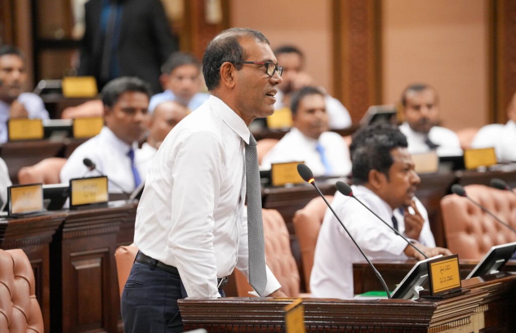 Mi'ee supplementary budget eh noon, mi'ee vakkamuge rasheed eh: Nasheed
