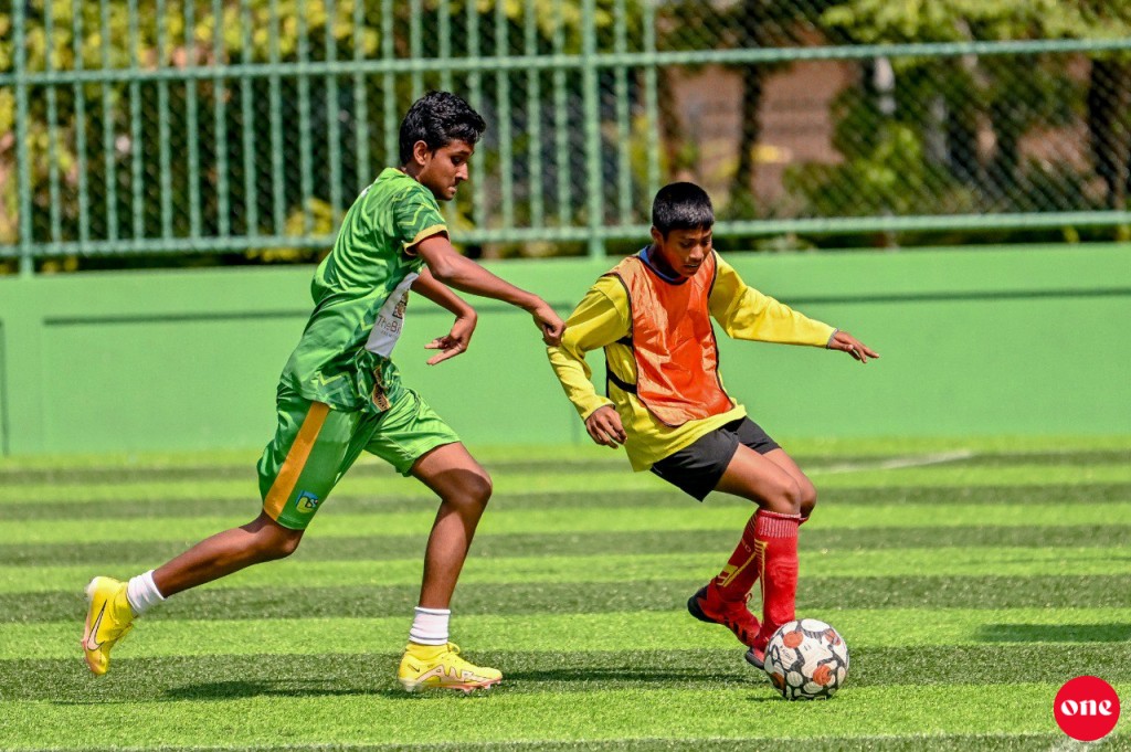 8 team eh, 3 umurufuraa eh: Youth league buraasfathi dhuvahu fashanee