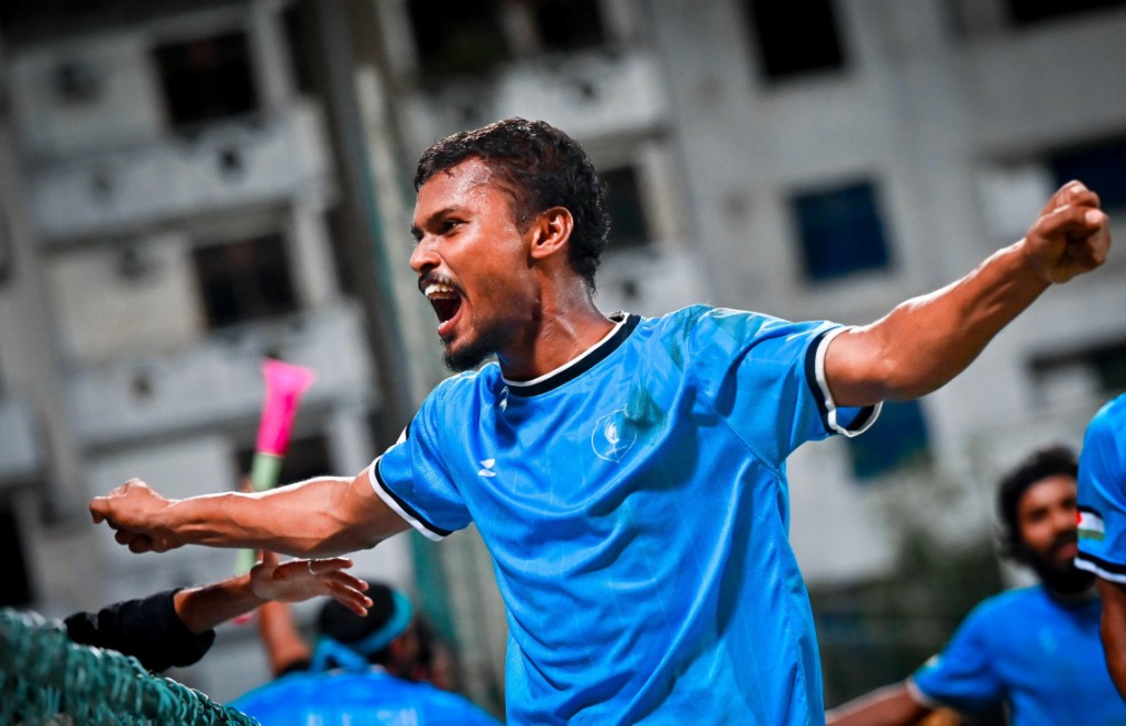 Alifushin 2 vana buru feshee Kurendhoo balikoggen