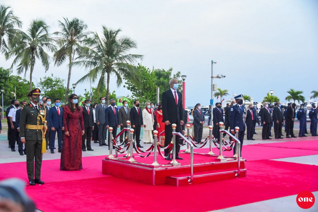 Dhivehi gaumiyyathuge enme mathiveri sifayakee musthagillu gaumehgge gothugai mujuthama ah neyvaa levun: Raees