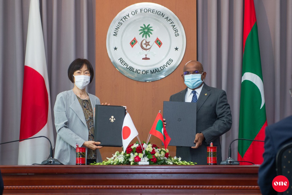 #OnePhoto: Coast Guard ah Japan in ehee foarukoh dhinumaai gulhey exchange of notes gai soi kurun