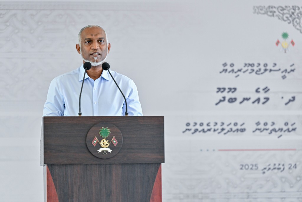 EIA nimi Maaenboodhoo bin hikkumuge masakkaiy madhu hafthaa thakehge therey fesheyne: Raees