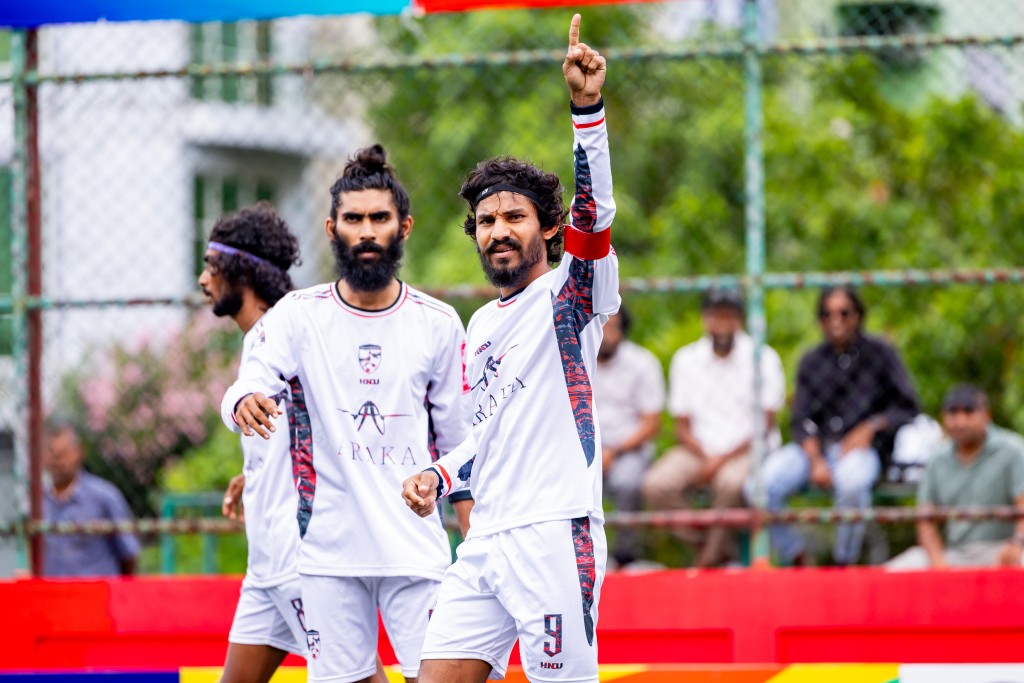 Inguraidhoo feshee bodu molhakun, Maduvvari aai Alifushi evvaru