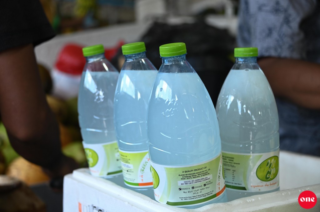 Plastic fulheegai kaaboathakethi bandhu nukuran angaifi