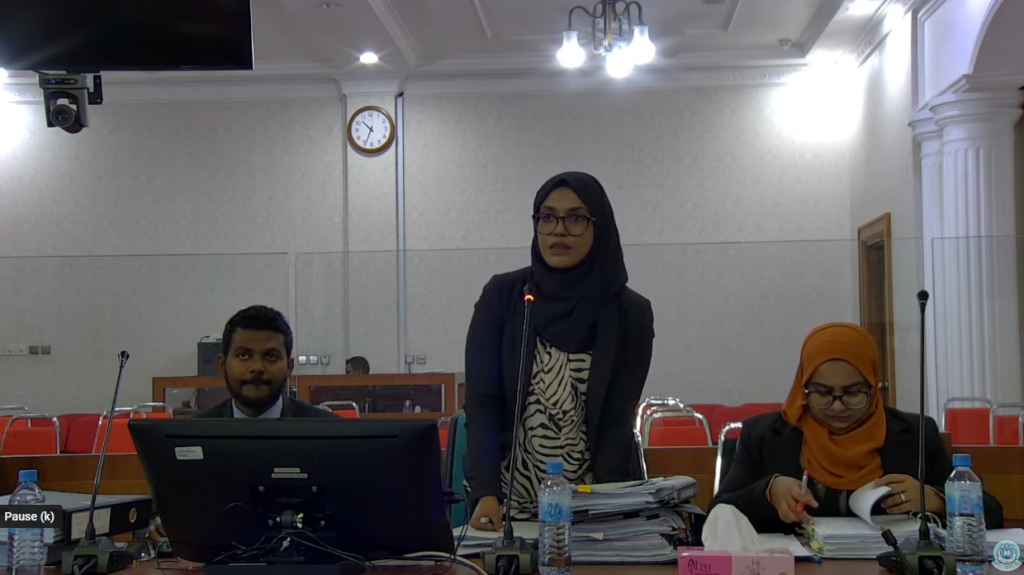Nadheemge maruge massalaigai gina hekinnah biru dhakkai nufoozu foaruvumuge sababun haaziru nuvi: Dhaulath