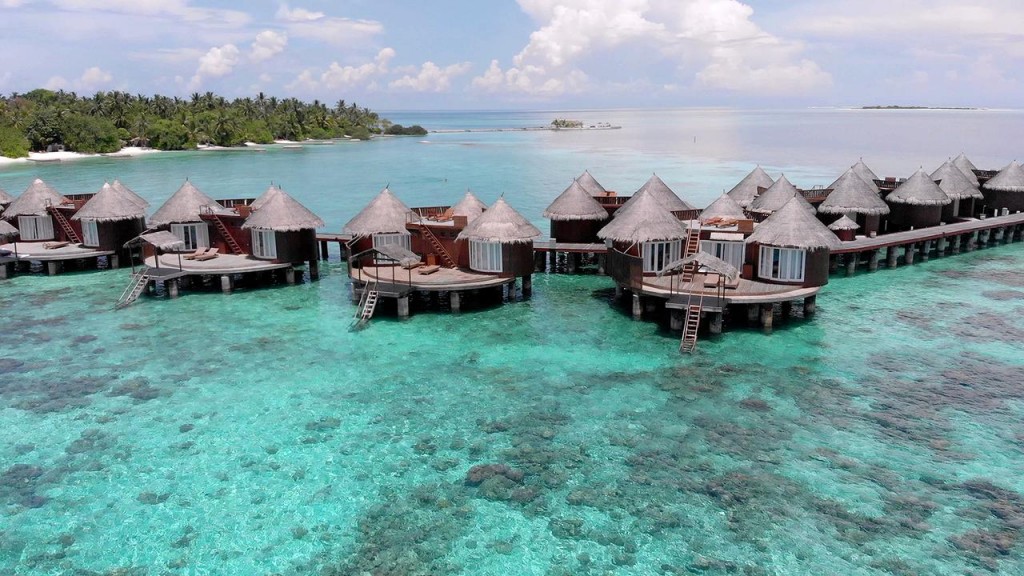 Mi mahun feshigen ithuru 17 resort eh fathuruverinah hulhuvaalaifi