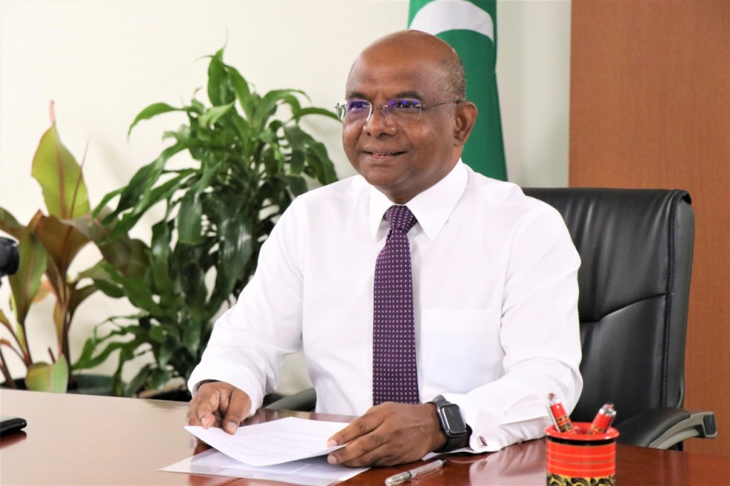 UK ah ethere kuraa dhivehi mahuge baavaiythakun tariff uvaalumaa gulhey gothun mashvaraa kohfi