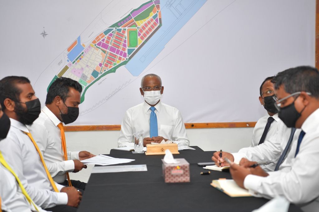 Thimarafushi ge iguthisaadhee tharaggee aai sih'hee hidhumaiy tharaggee kurumaa gulhey gothun mashvaraa koffi