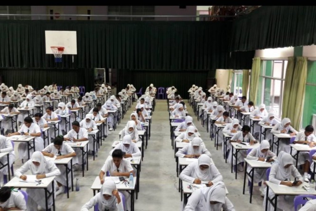 O' Level results being issued to the centers