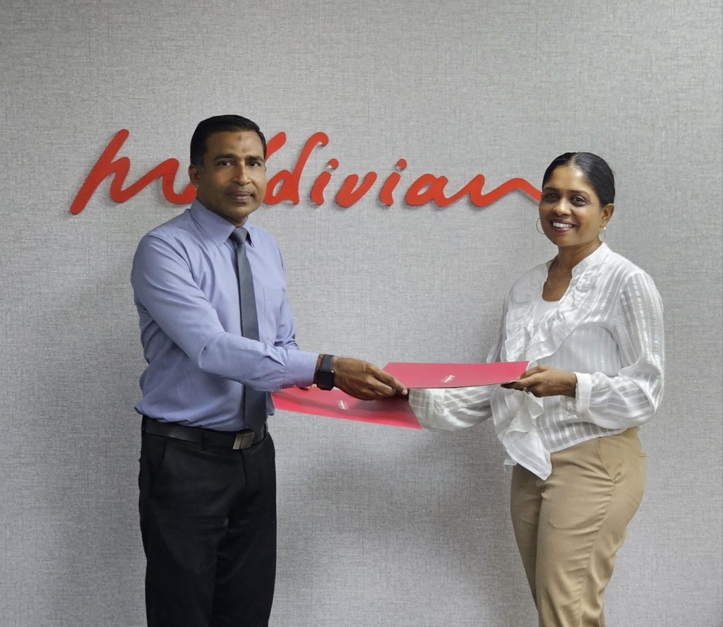 MMC in kuriyah gendhaa student journalism  programme ge sponsor akah gaumee airline