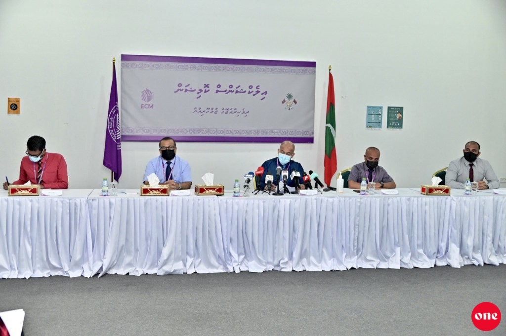 Inthihaabugai vote lumuge haggu libifaivaa meehunge adhadhu 272,480 araa: Shareef