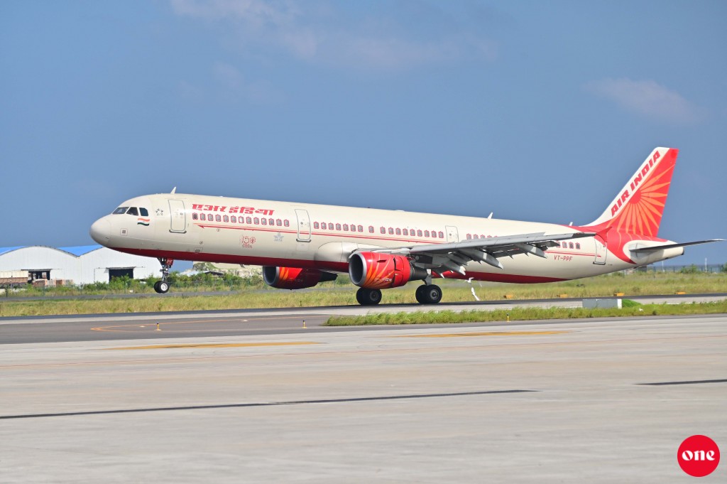 Air India inn Mumbai aa Raajje alun gulhuvaalanee