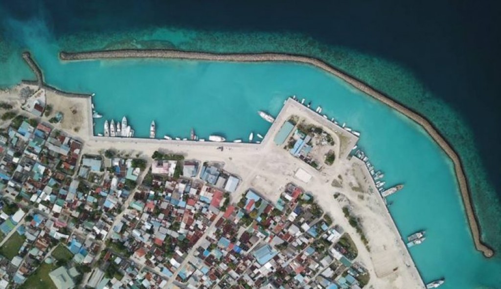 Ungoofaarah dhiya meehaku positive ve Naifaru ves monitoring ah