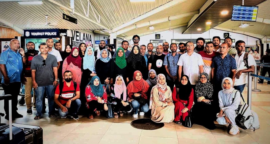 Thamreen thakah Civil Service ge team eh India ah