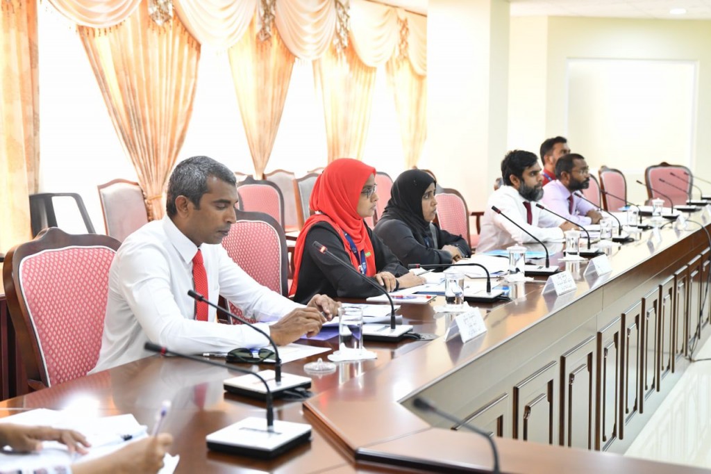FENAKA ge audit feshiiru 3 billion rufiyaage PO, system aku neiy: Niyaazee 