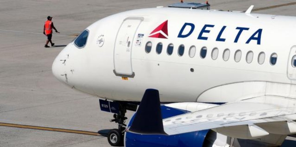 America ge enme security vaurgadha airport inn boarding pass nethi paris ah!