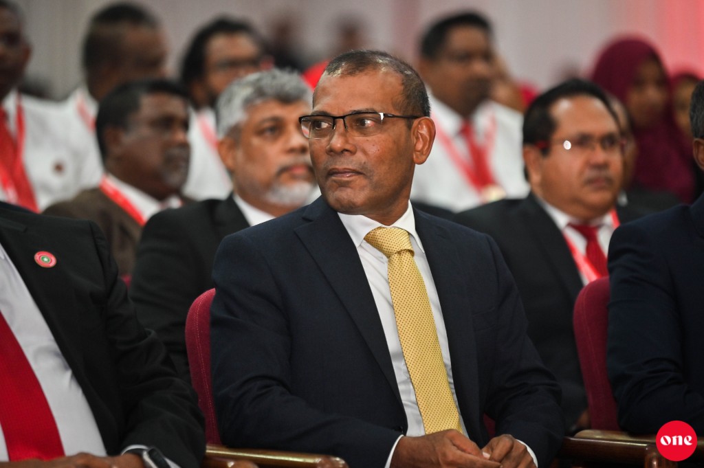 Iran aa gulhuvai Nasheed dhekkevi vaahaka ah e gaumun rahdhudheefi