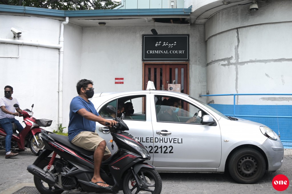 Hashigandugai drug foruvaigen Raajje ethere kuran ulhunu meehaage bandhu ithuru kohffi