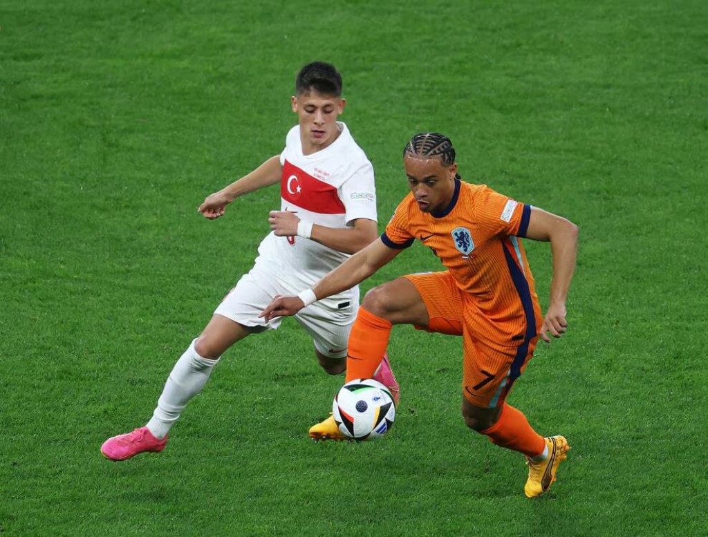 Netherlands beat Turkey to set up semi-final against England