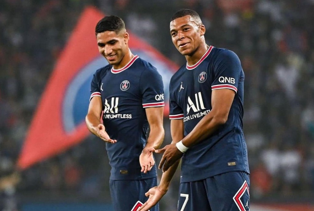 Aa kulhuntherin stadium ah thaarafu kuri match gai PSG ah molheh