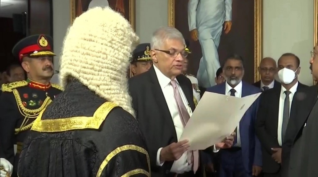Ranil, Lanka ge aa Raees kamuge huvaa kurahvaifi