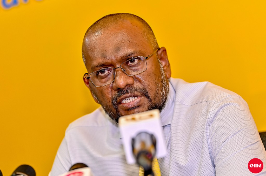 Fayyaz ge inzaareh idhikolhah: campaign ah huras alhaa nama ehves rashehgai campaign eh nukureveyne!
