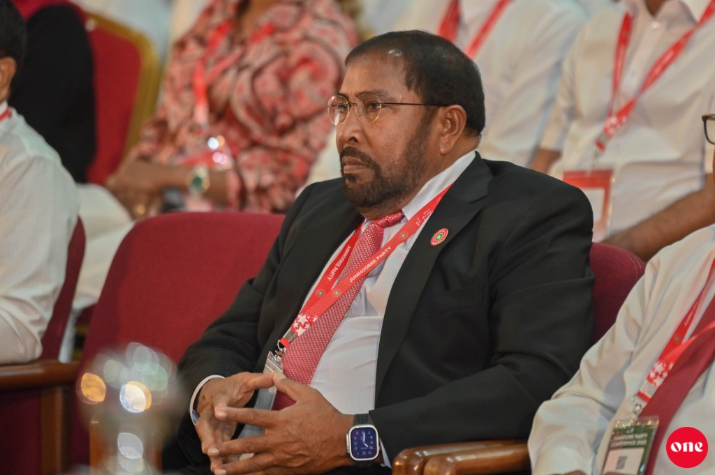 Qasim, Quran ge thafseereh online koh hadhiyaa kurahvaifi