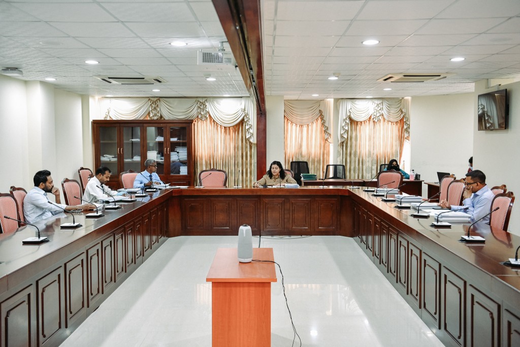 Fiyavatheege haadhisaa: Baeh Media thakaai Shujau ge massala kamaabehey idhaaraathakah hushahalhan nimmaifi