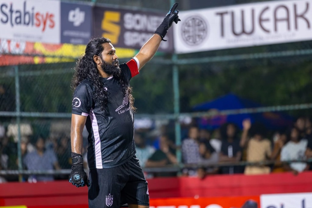 Atoll thashi gellumun zone ah nukuthee team varugadha koggen, feshun rangalhu!