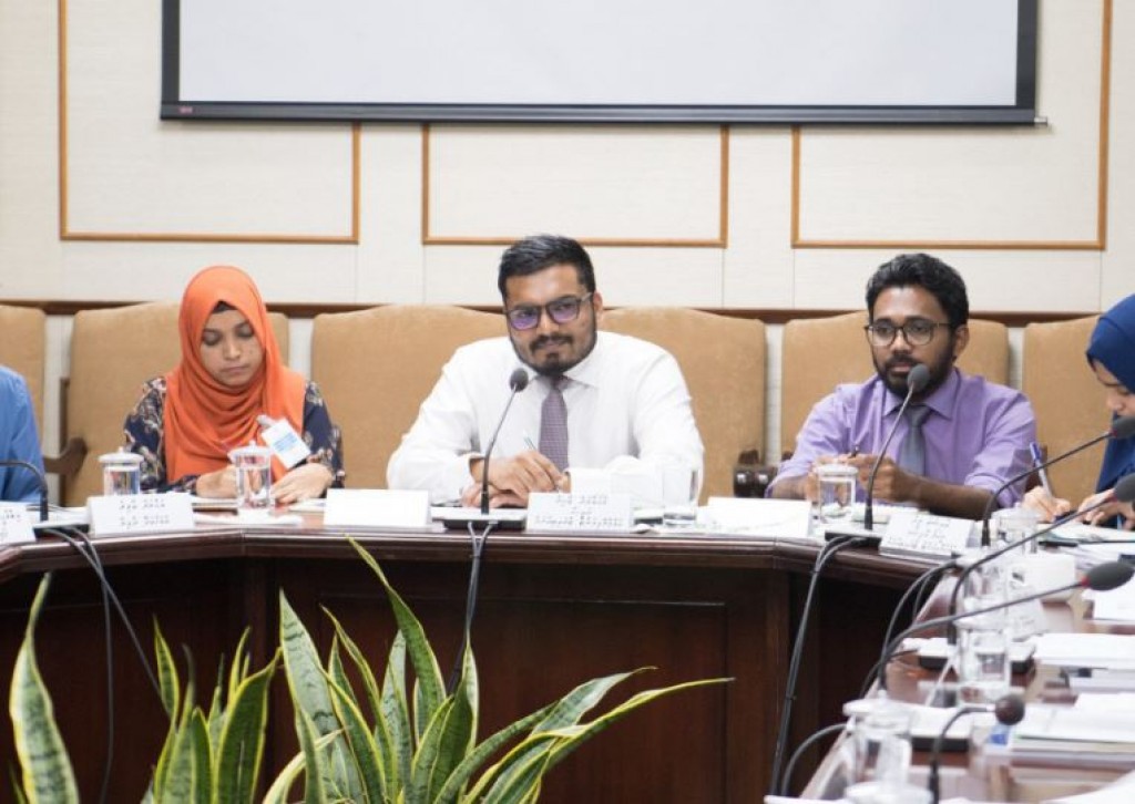 Rahrashuge vazeefaa ge massalathah magistrate court medhuverikoh tribunal ah hushahelhey gothah faaskoffi