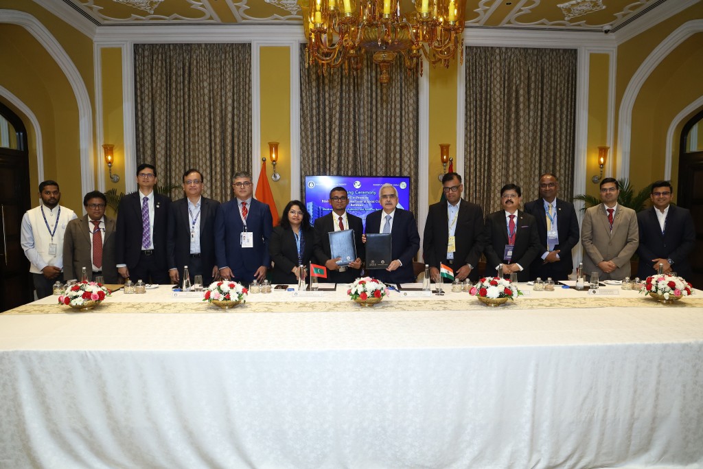 Maldives and India sign MoU for currency-based transactions