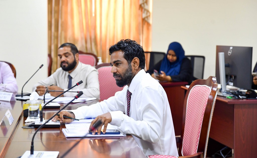 Tax tribunal aa gulhey gothun hushahelhi massala akaa gulhigen committee bahdhaluvun sirru