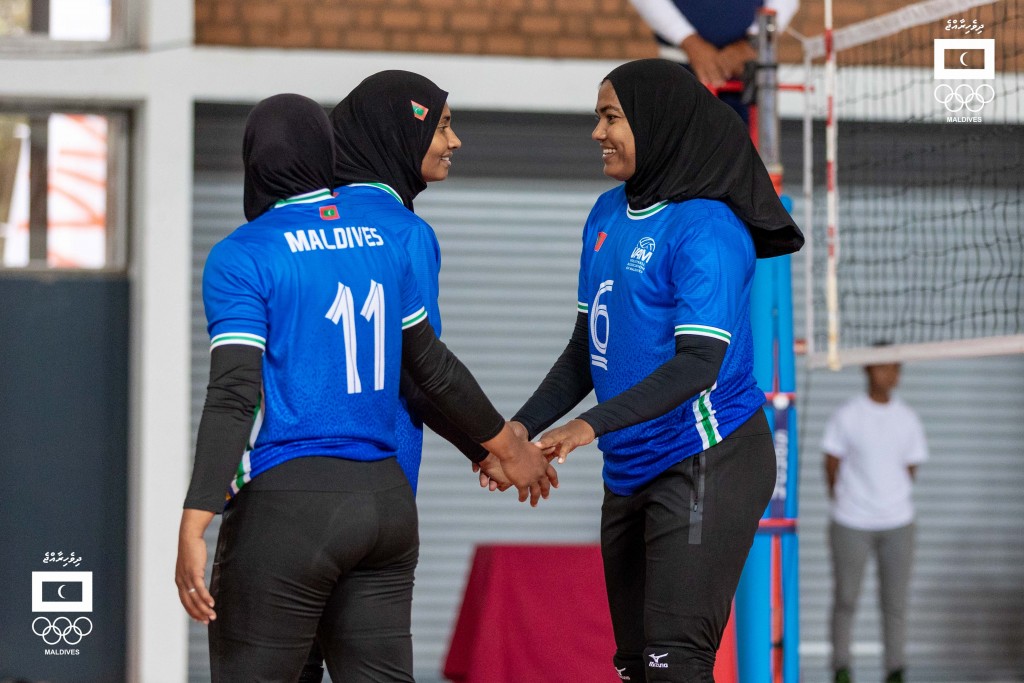 IOIG: Anhen adhi firihen volley team ves feshee bayyakun