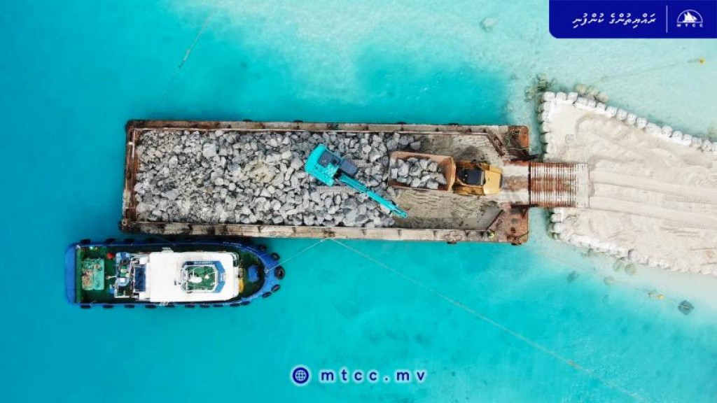 Fulidhoo gondudhoh himaayaiy kurumah beynunvaa bodu hilaige shipment site ah gengosfi