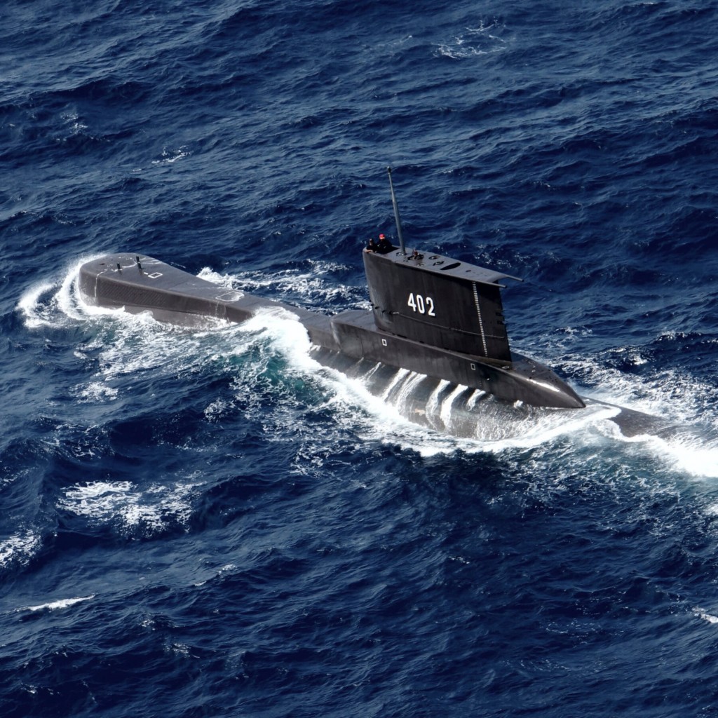 Minister Shahid sends a message of condolence to Foreign Minister of Indonesia following submarine incident