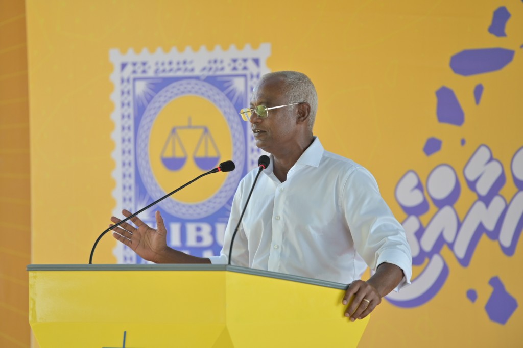 Baeh candidate inn beynunvanee dhevana burah goss bai alhan, beynumakee vazeefaa aai cabinet ge jaaga: Raees