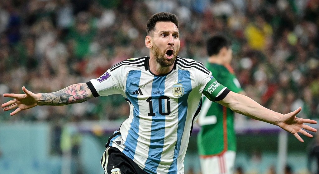 Argentina enburi aisfi, Messi ge vadhaaee World Cup ah dhirun