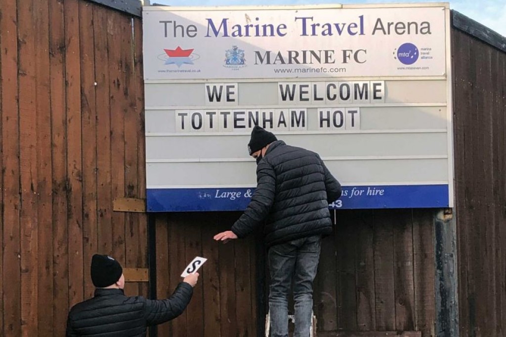 Tottenham aa dhekolhah nukuiyy 8 vana division ge  Marine dhandun fenunu thafaathu manzaru thakeh!