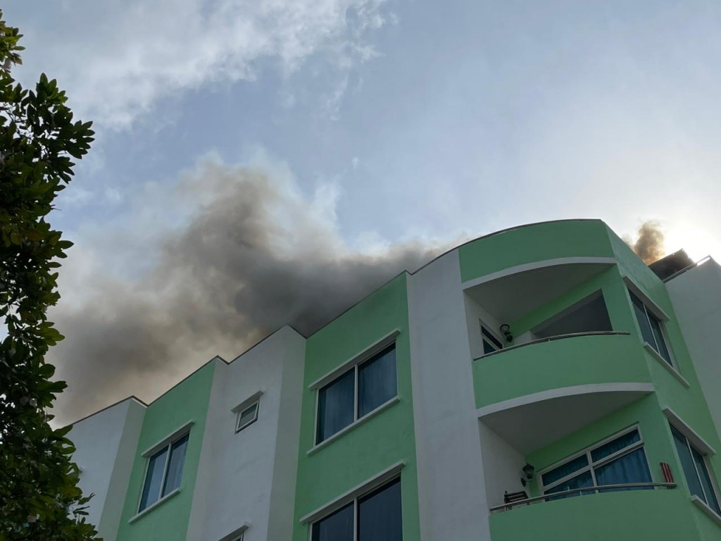 Hulhumale ge ehge terrece gai alifaan roavejje