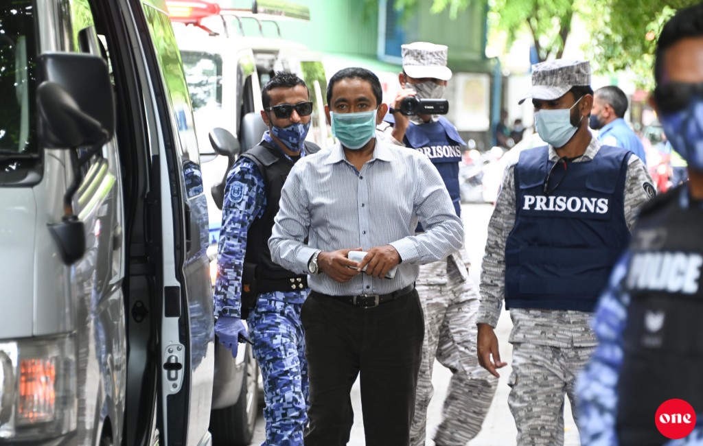 Raees Yameen ves Covid vaccine jassavaifi, jessevee Pfizer