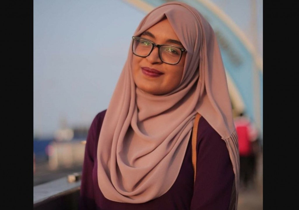 Zuvaan anhenaku gelligen hoadhanee, Aailaa inn thuhumathu kuranee loabiveriyaa blackmail koggen gendhiyaee kamah