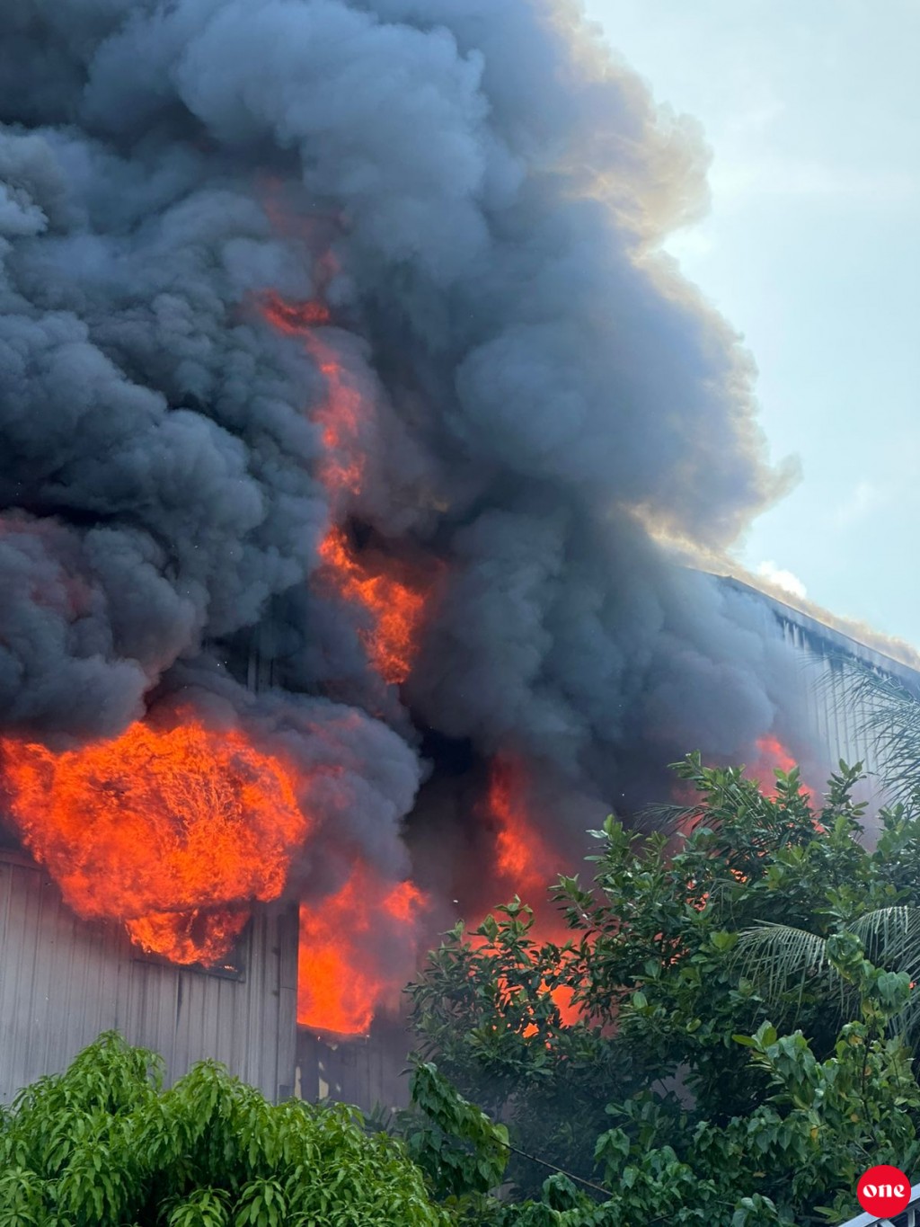 Fire breaks out at Housing Ministry