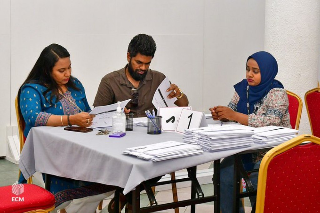 Dhaaimee voters list gai candidatunnaai mandhoobun soikuran hulhuvaalaifi 