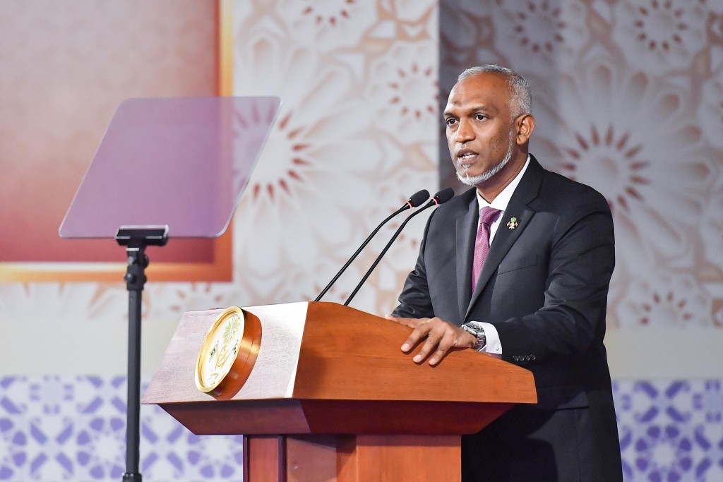 Hashigandu haamakohgen kuraa kamakun libeyne hageegee reethi nameh neiy: Raees