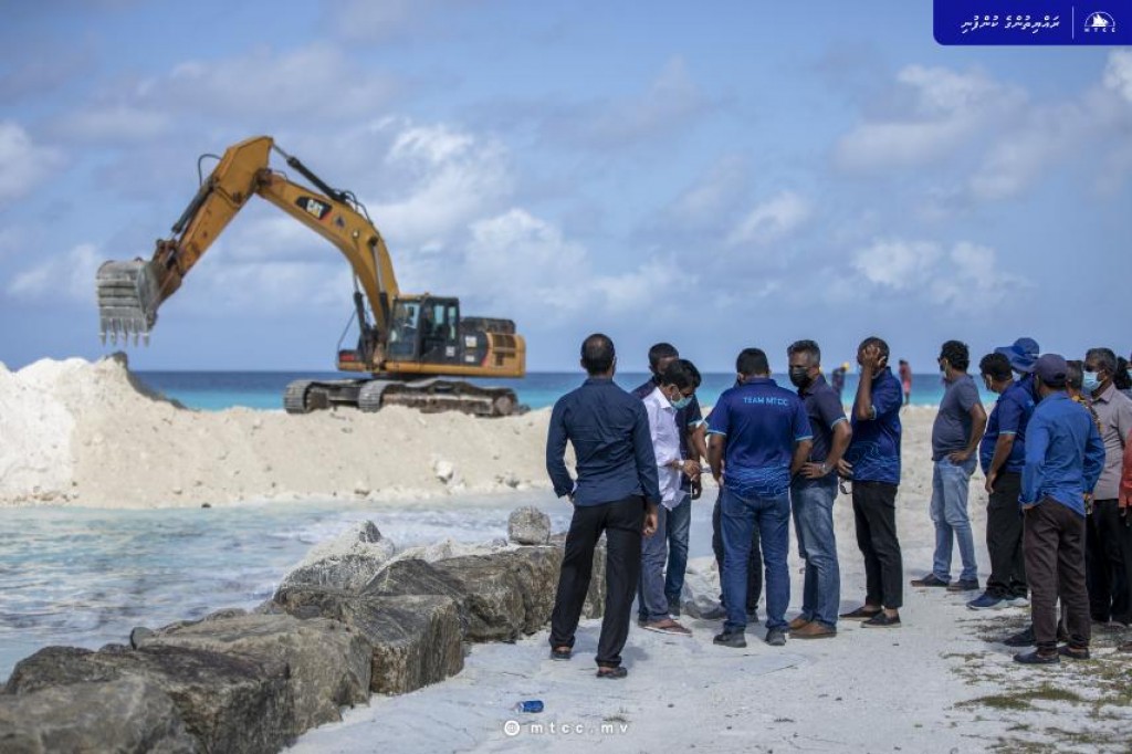 Hoarafushi terminal ge 63 insahtha massakaiy ninmaalaifi