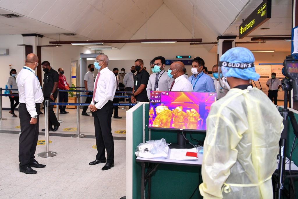 #OnePhoto : Border hulhuvaalaairu Airport ge thayyaareethah Raees bahllavailehvvun