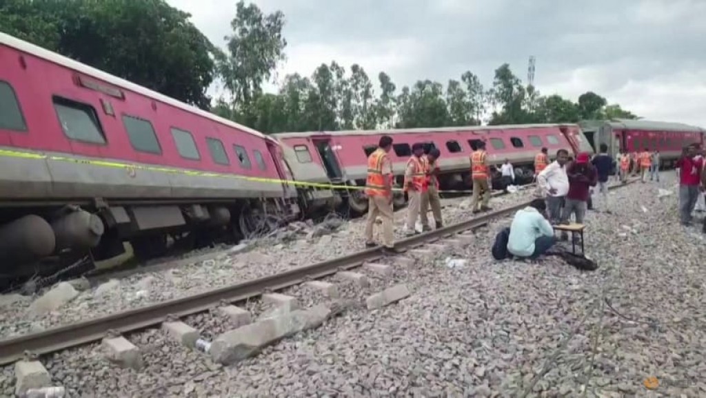 Two dead, several injured after train derails in India